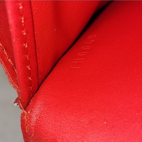 Authentic Louis Vuitton Vernis Sarah Long Wallet W/ Box And Dust Bag - Picture 17 of 17